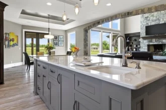 Kitchen Decorating Ideas Mix and Match Cabinets.